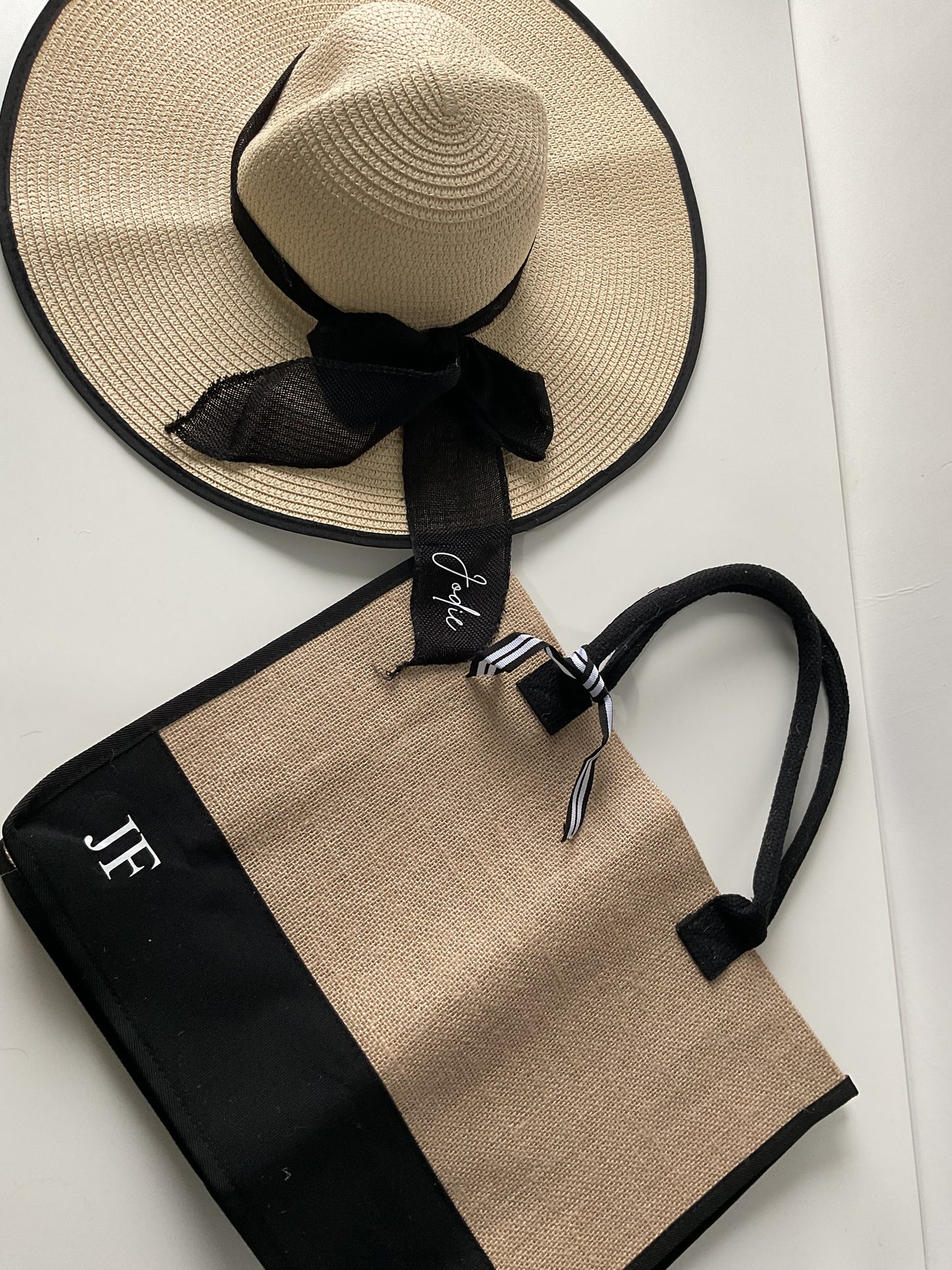 Straw Hat Bow Detail